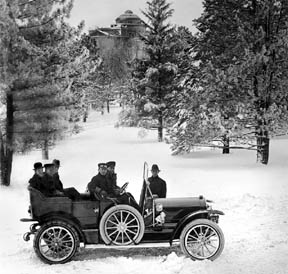 1910 Iowa Staters in their new car on campus after a big
snow