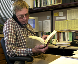 Richard Jauron helping a caller to ISU's Hortline