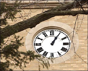 clock with missing minute hand