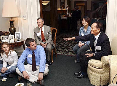 2004 World Food Prize laureate Yuan Longping (right) visits
with the President's Leadership Class at the Knoll.