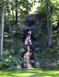 A waterfall on Veenker golf course