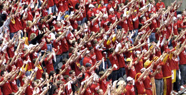 Cyclone Alley crowd